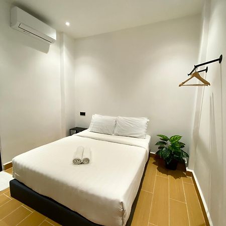 The 6N By Sky Hive Hotel George Town Eksteriør billede