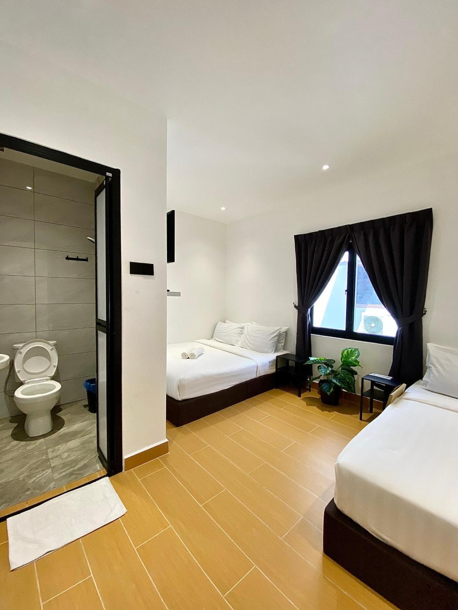The 6N By Sky Hive Hotel George Town Eksteriør billede