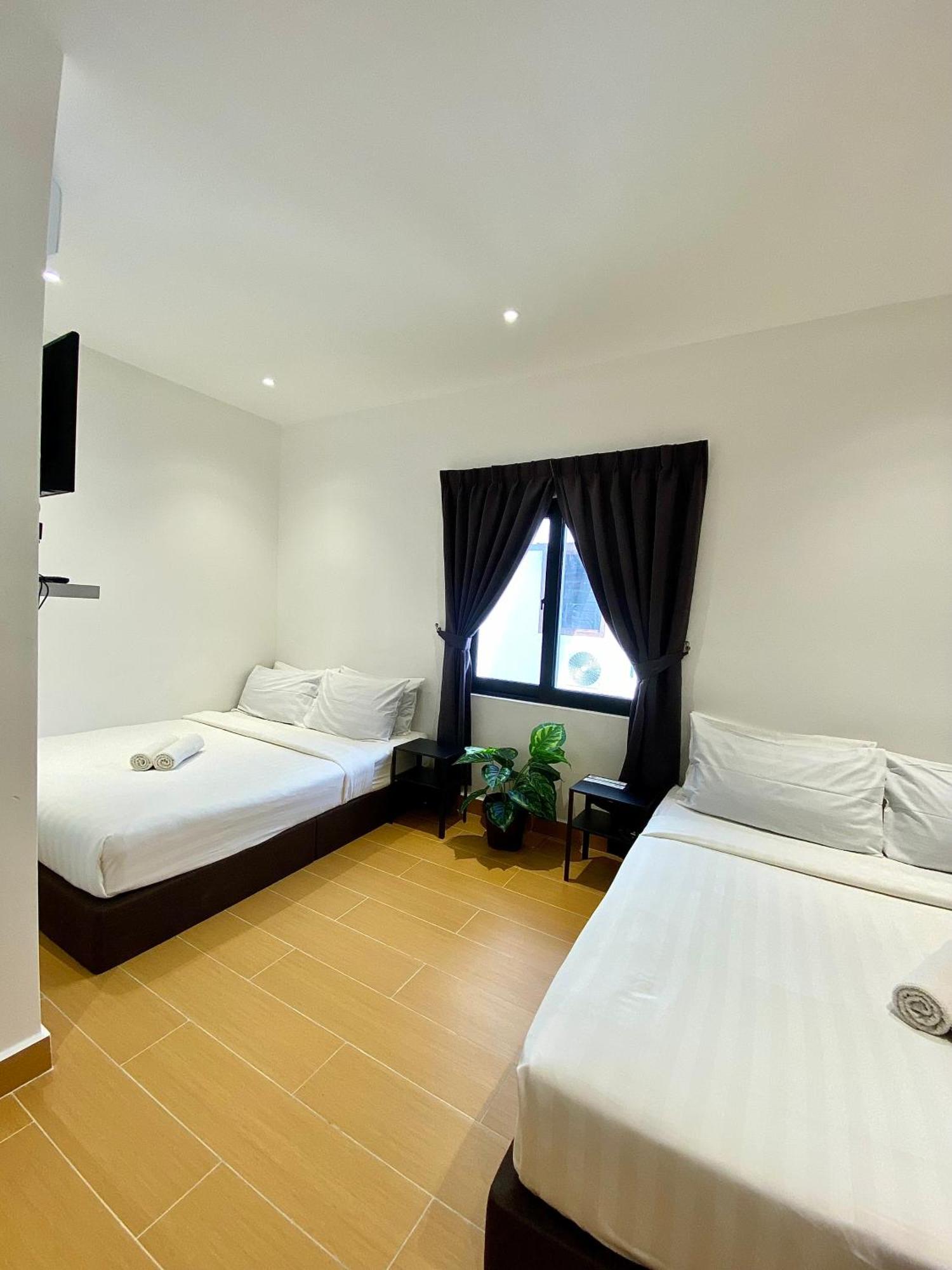 The 6N By Sky Hive Hotel George Town Eksteriør billede