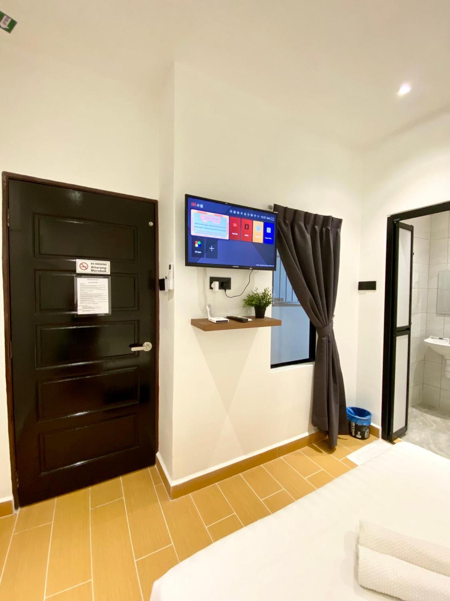 The 6N By Sky Hive Hotel George Town Eksteriør billede