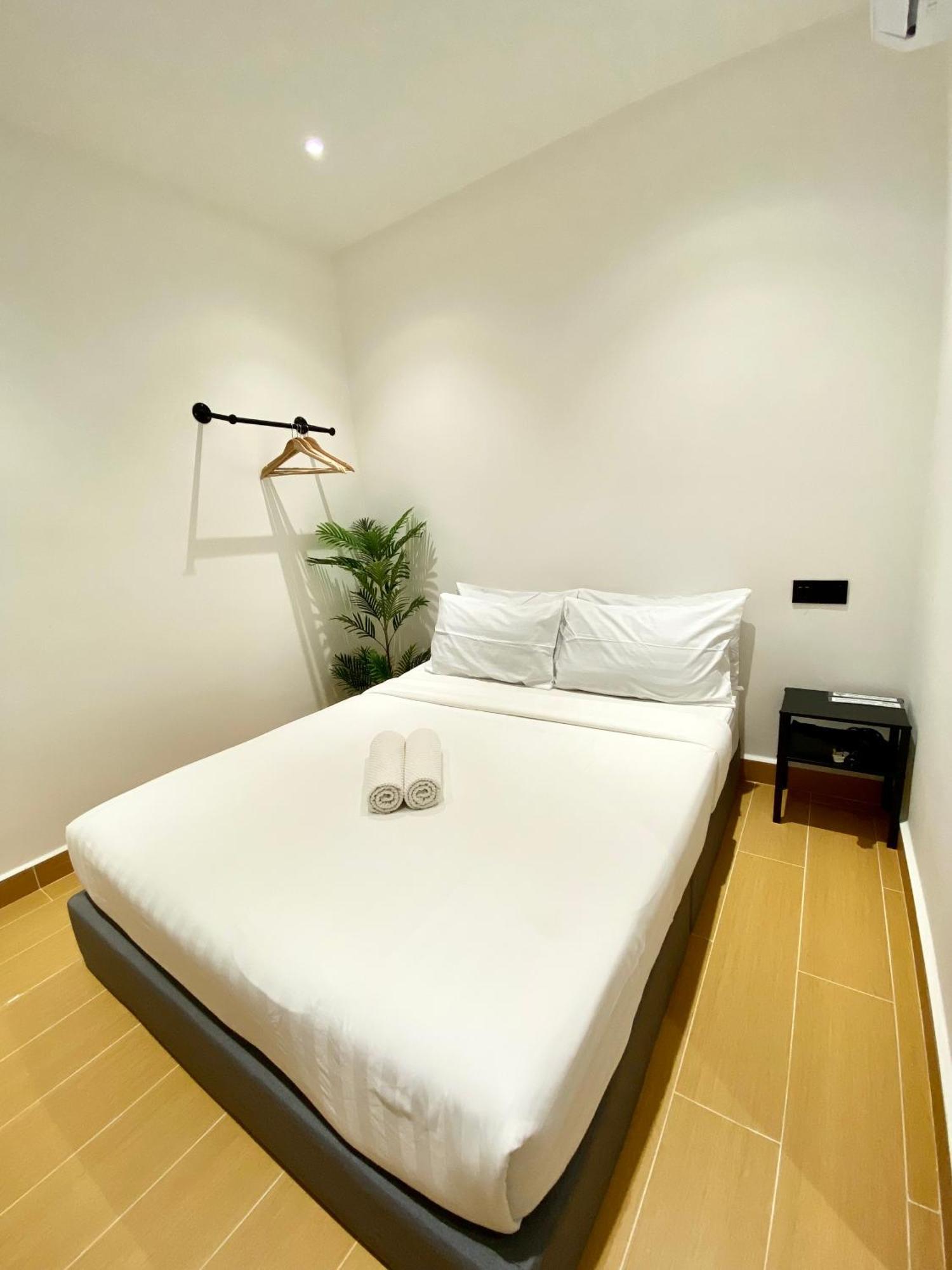 The 6N By Sky Hive Hotel George Town Eksteriør billede
