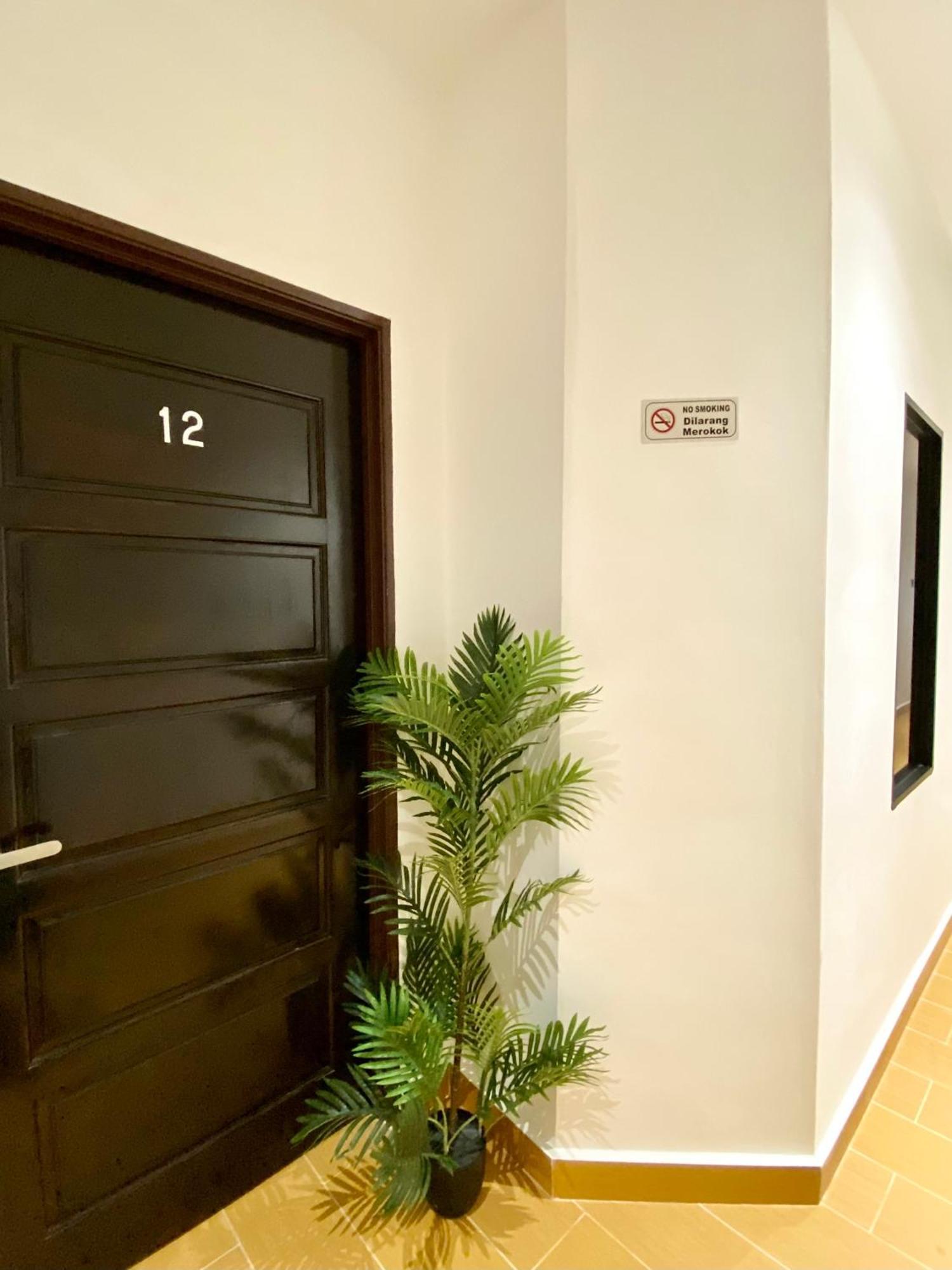 The 6N By Sky Hive Hotel George Town Eksteriør billede